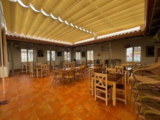 Local comercial en alquiler en Olivares