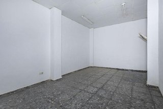 Local comercial en venta en Iznalloz