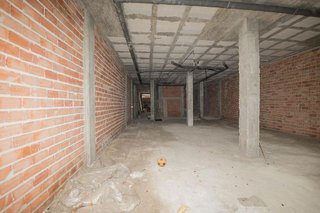 Local comercial en venta en Zona Puerto Deportivo en Fuengirola