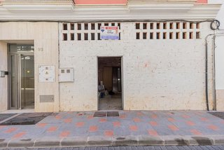 Local comercial en venta en Zona Puerto Deportivo en Fuengirola