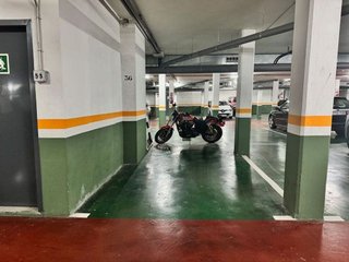 Garaje en alquiler en Centre en Sabadell