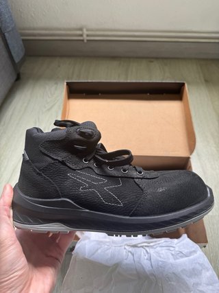 Botas Negras U-Power Calzado Seguridad NUEVAS