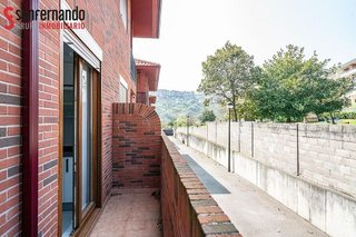 Casa adosada en venta en Suances