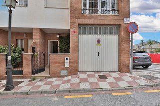 Chalet en venta en Padul