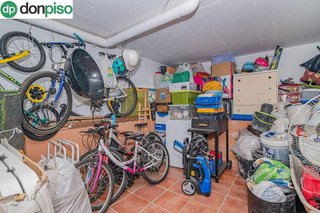 Casa adosada en venta en Zubia (La)