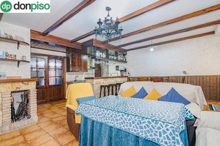 Casa adosada en venta en Zubia (La)