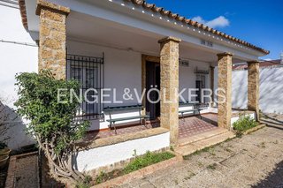 Chalet en venta en Centro - Zona Playas en Chipiona
