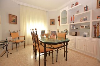 Chalet en venta en Valencina de la Concepción