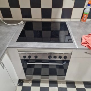 Horno con encimera vitrocerámica