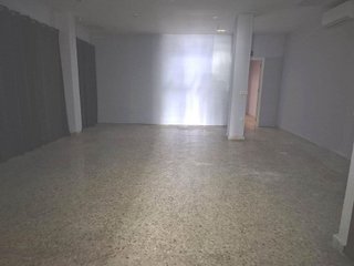 Local comercial en venta en Parque de la Bombilla-Pla de Rascanya en Llíria