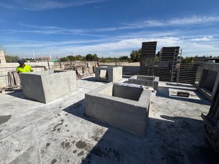 Fabrica prefabricados hormigon necesita personal