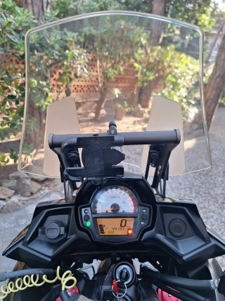 Kawasaki Versys 650 Negra
