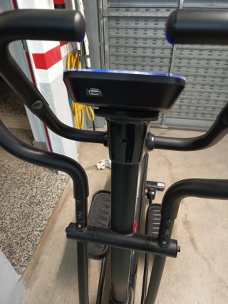 Reebok One GX50 Cross Trainer - Negro/Rojo