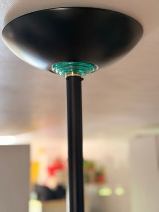 Lámpara de pie negra y dorada, 180cm alto