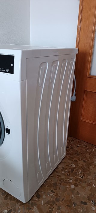 Lavadora LG F2WT2008S3W (2024) perfecto estado.
