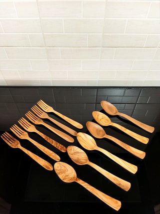 Set posate legno ulivo fatte a mano