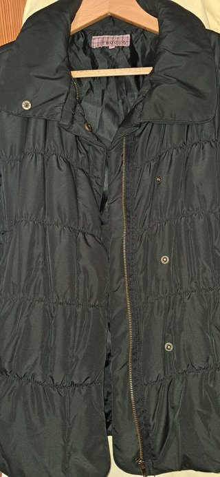 Chaqueta acolchada negra Trucco