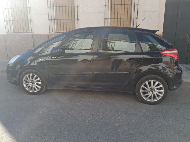 Citroen C4 Picasso 2005 - foto 1