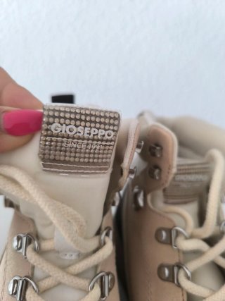 Botines Gioseppo Beige y Rosa