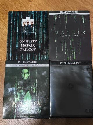 Saga Matrix Steelbook 4K Blu-ray