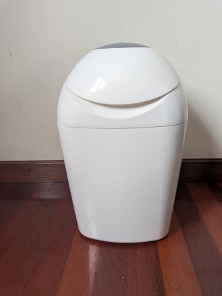 Cubo para pañales y recambios Regalo cojín