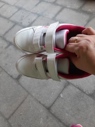 Deportivas Adidas niña velcro