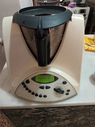 3  Thermomix TM31 con accesorios