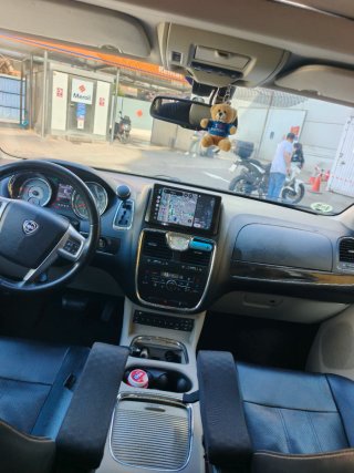 Lancia Voyager 2013