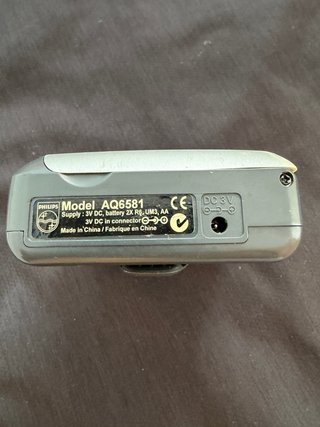 Philips AQ6581 Radio Cassette Player