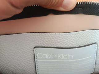 Bolso Calvin Klein Gris Plateado
