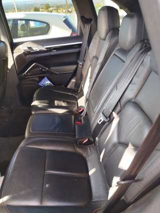 Porsche Cayenne 2012