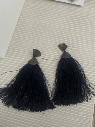 Vestido de lunares negro y blanco
