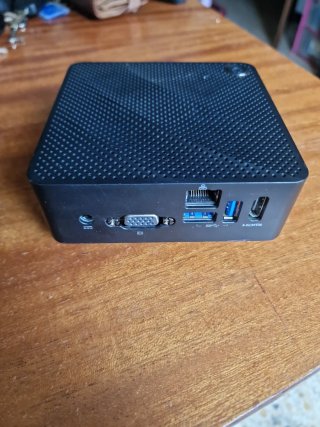 Mini PC MSI Negro
