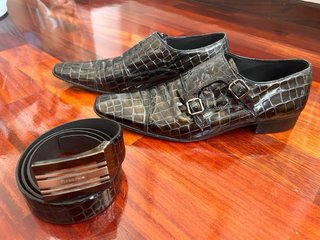Zapatos y cinturón ceremonia hombre