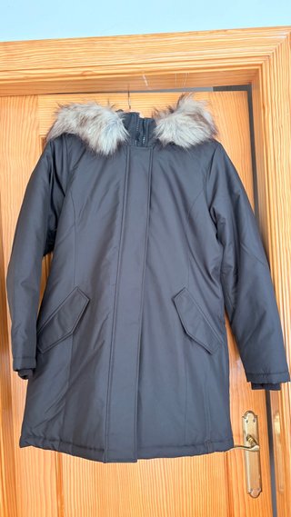 Chaquetón Only negro con capucha