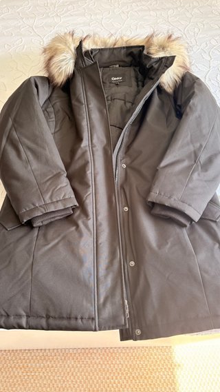 Chaquetón Only negro con capucha