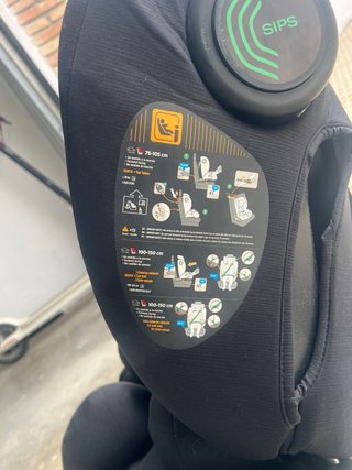 Silla coche bebé negra