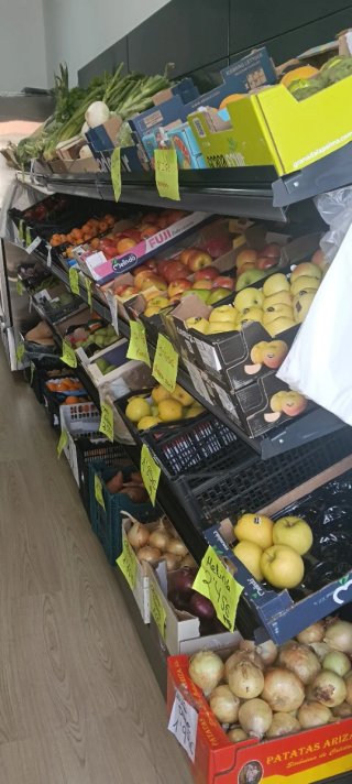 Nevera expositora frutería cristal y metal
