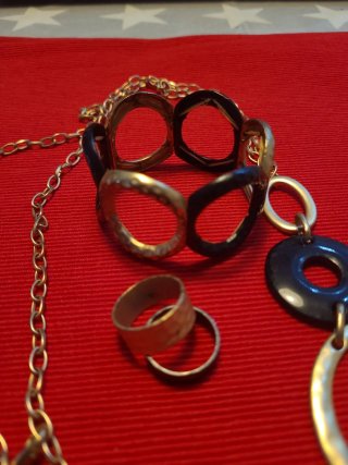 Conjunto collar, pulsera y anillos