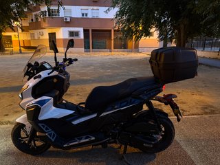 Keeway Vieste 125 XDV 2026 - 1500 km