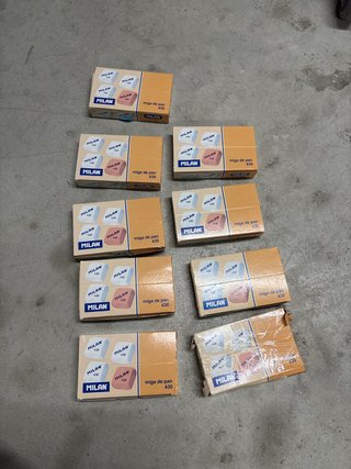 9 Cajas Gomas de Borrar MILAN 430