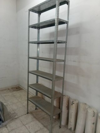 Estantería metálica plateada de 6 baldas