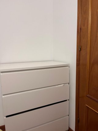 Cómoda blanca Ikea 4 cajones