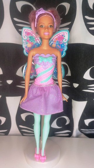 2 Barbies Hada Dreamtopia Color Reveal