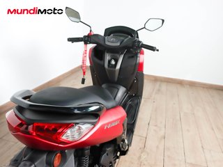 YAMAHA NMAX