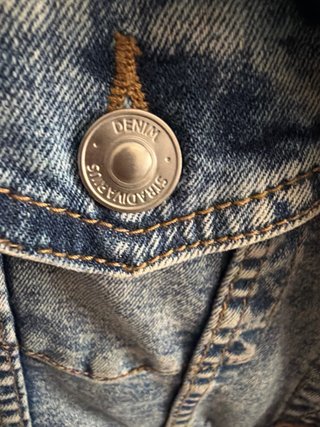 Tejana Stradivarius azul desgastada