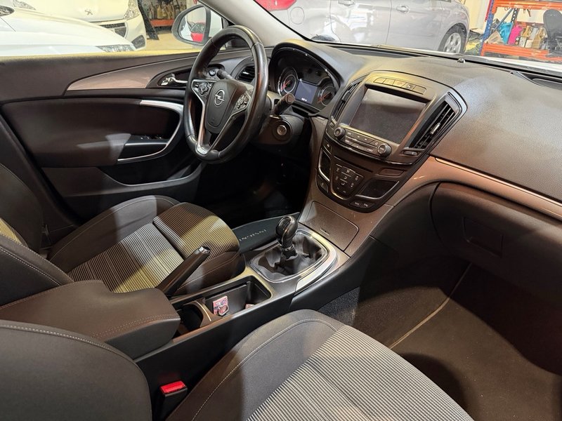Opel Insignia 2017, foto 8