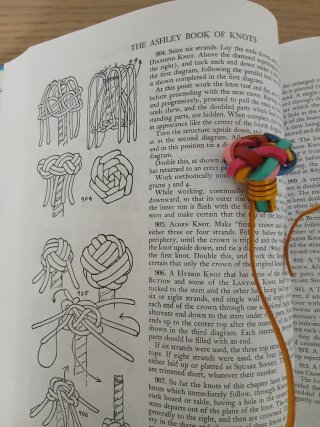Libro de nudos:The Ashley Book of Knots