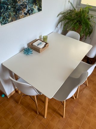 Set da pranzo nordico (Tavolo rettangolare + 4 sedie)