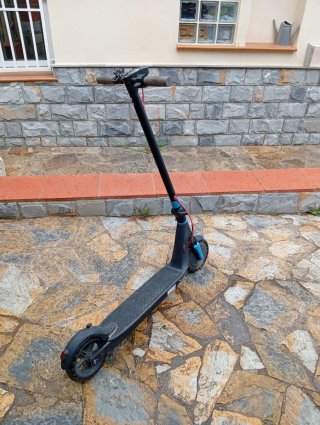 Patinete Eléctrico Negro